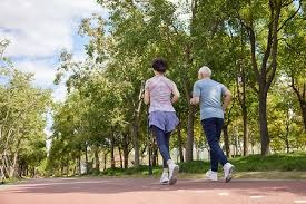 国乒3大佬处境两极，王励勤底气拉满，李隼马琳遇难题？